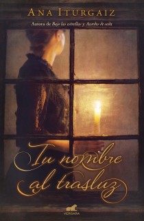 Tu nombre al trasluz