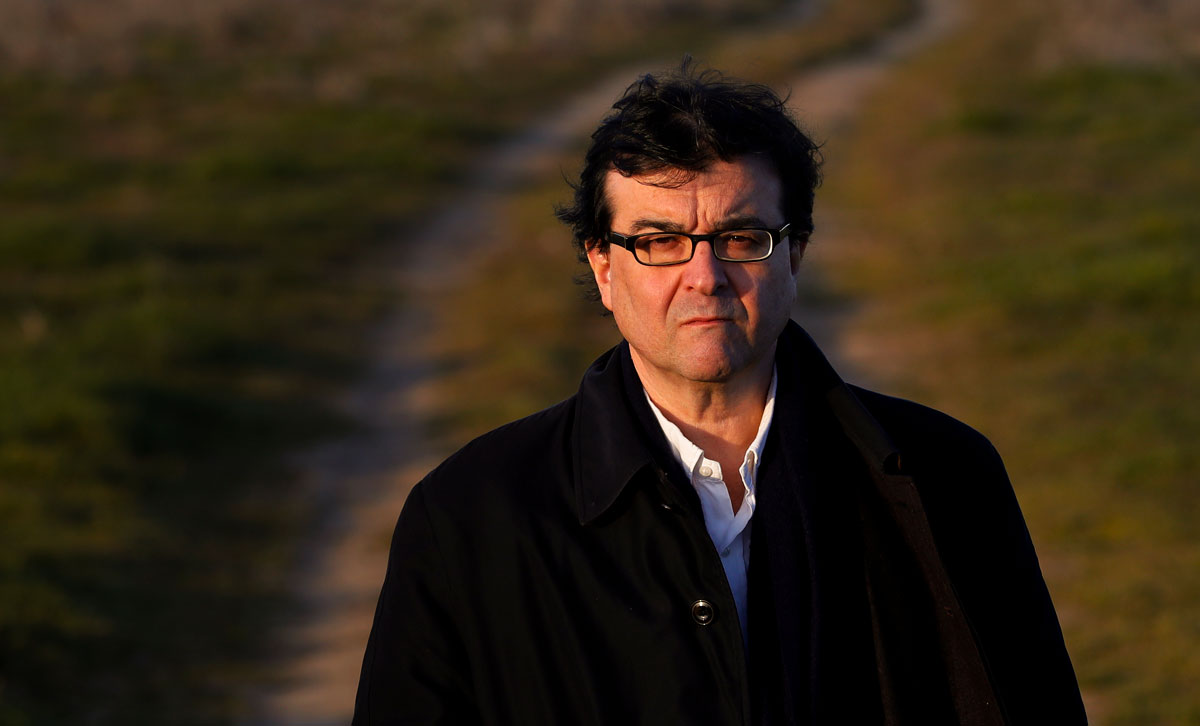 En torno a un punto ciego: los libros preferidos de Javier Cercas