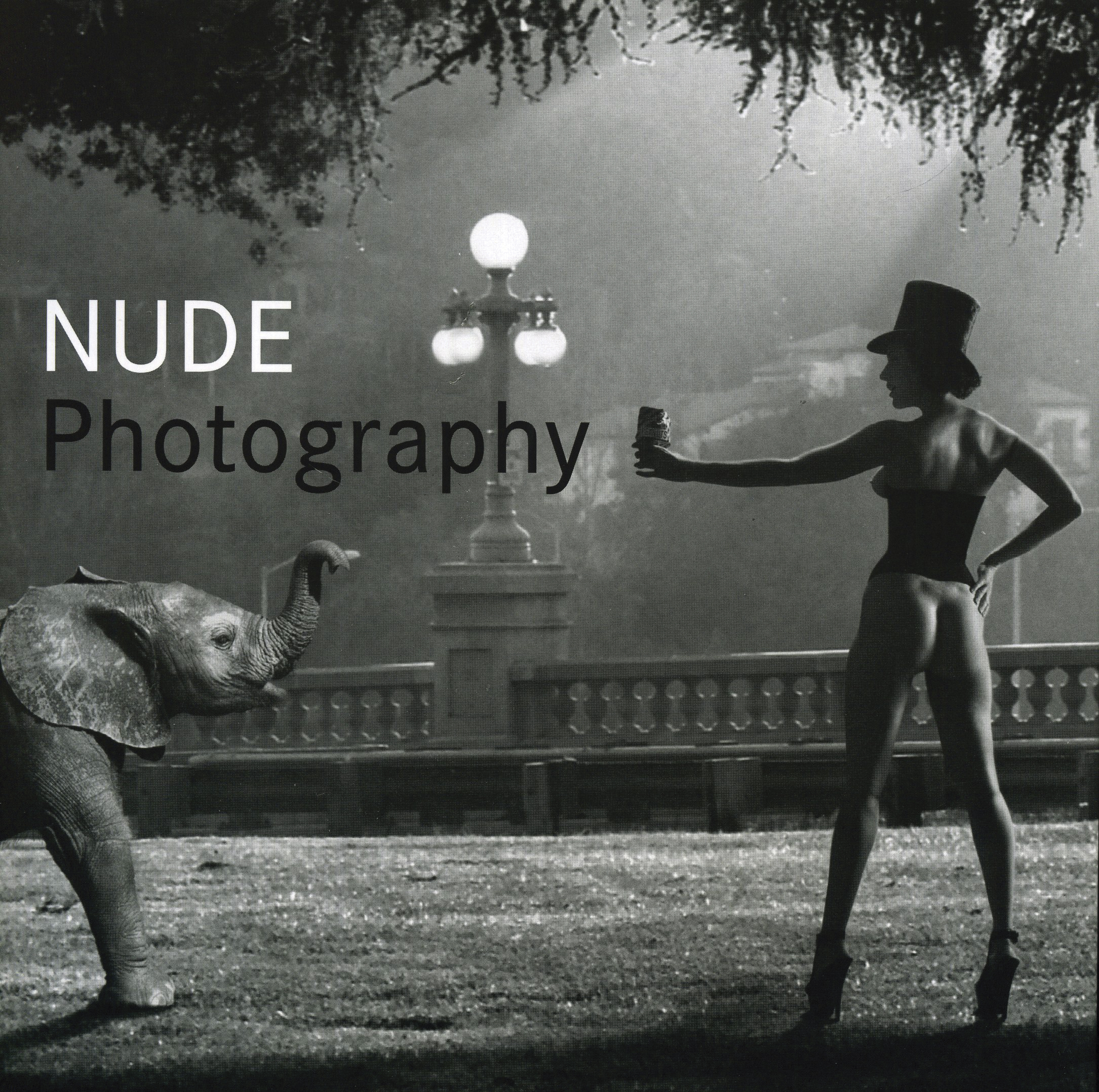 Tiny Toro Hc: Nude Photography