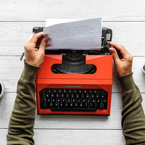 11 autores de 2018 que no te puedes perder