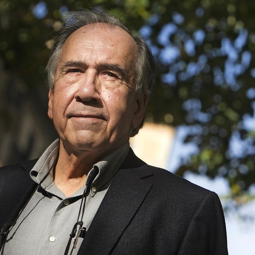 Joan Margarit: "Si la política ha fallado en España es que fallamos los españoles"