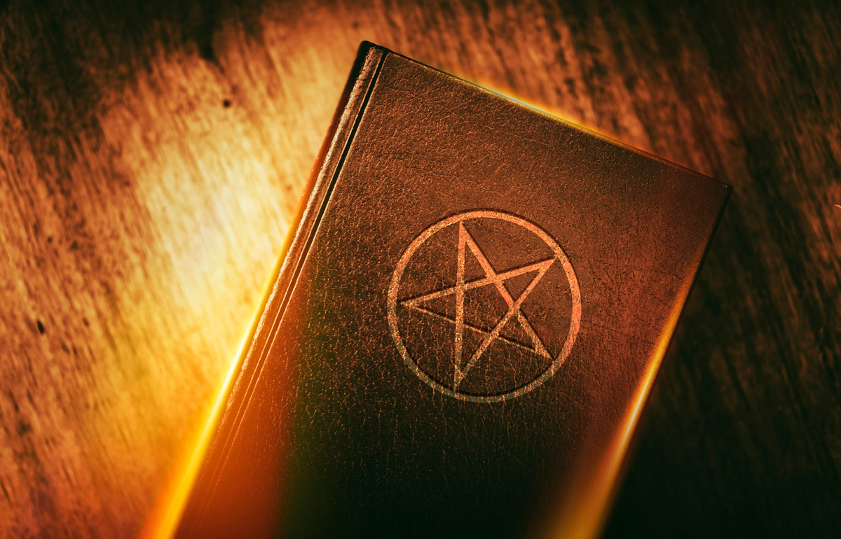 A estos libros los carga el diablo