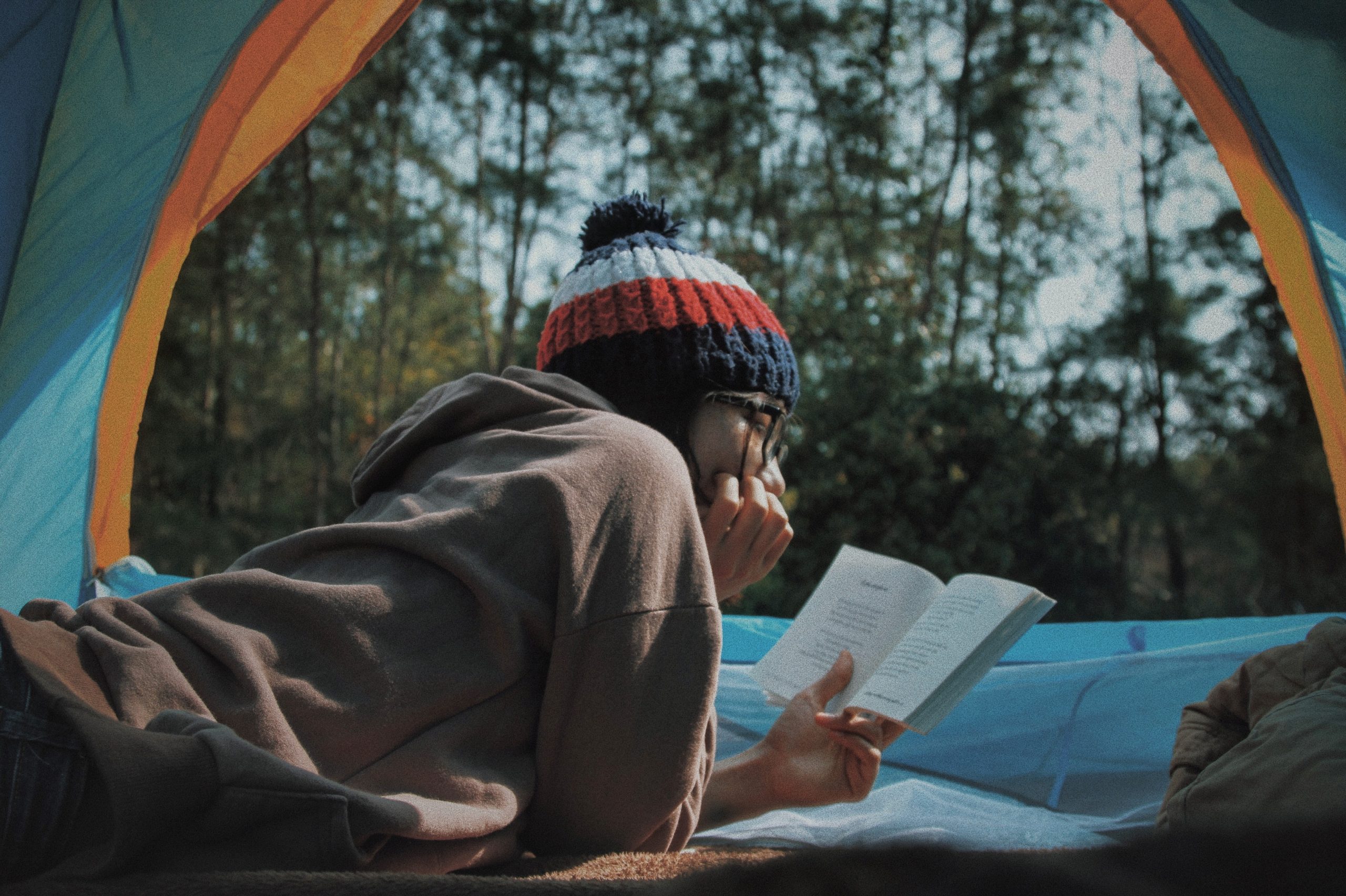 Libros básicos para regalar a un adolescente