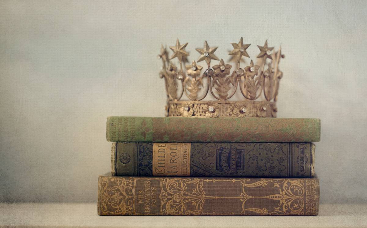 Reyes caídos: los mejores libros sobre la monarquía