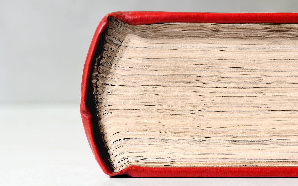 Volcanes, antimateria e inventos: libros recomendados de 'Laberinto'