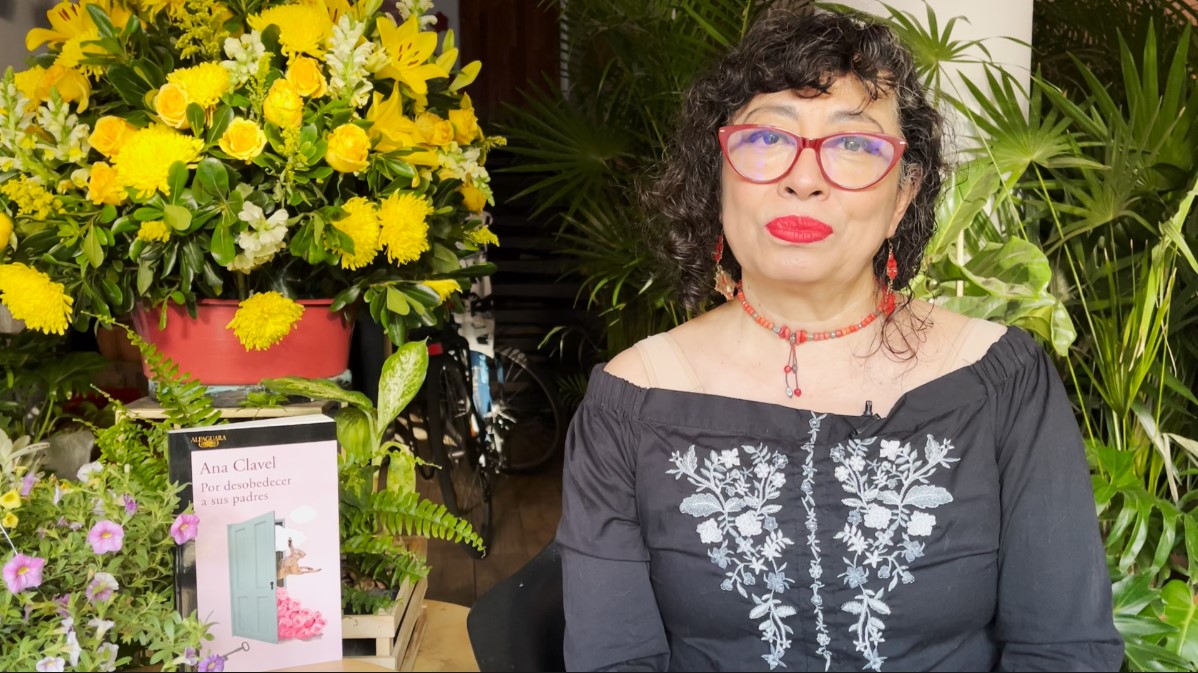 Ana Clavel recomienda libros polémicos y transgresores