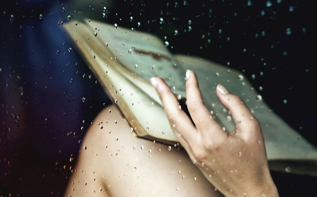 Libros fascinantes para leer en los días de lluvia
