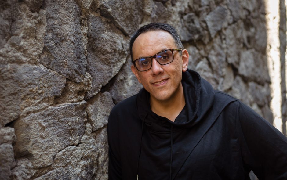 Alberto Chimal y los libros básicos de la literatura fantástica
