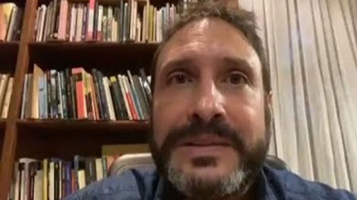 Adrián Curiel Rivera: entrevista y recomendaciones