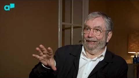 Entrevista a Antonio Muñoz Molina, bibliotecario del Club Matador