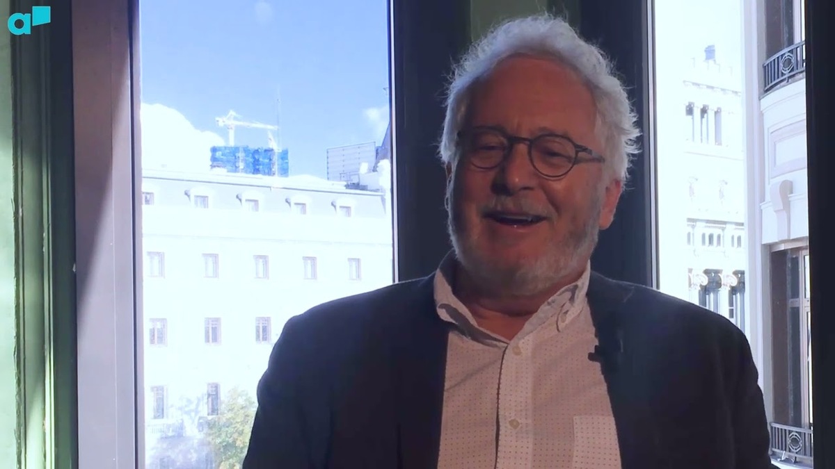 Héctor Abad Faciolince: entrevista y libros recomendados