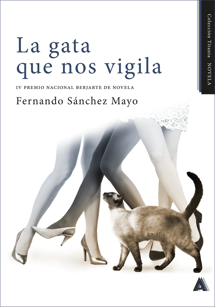 La gata que nos vigila