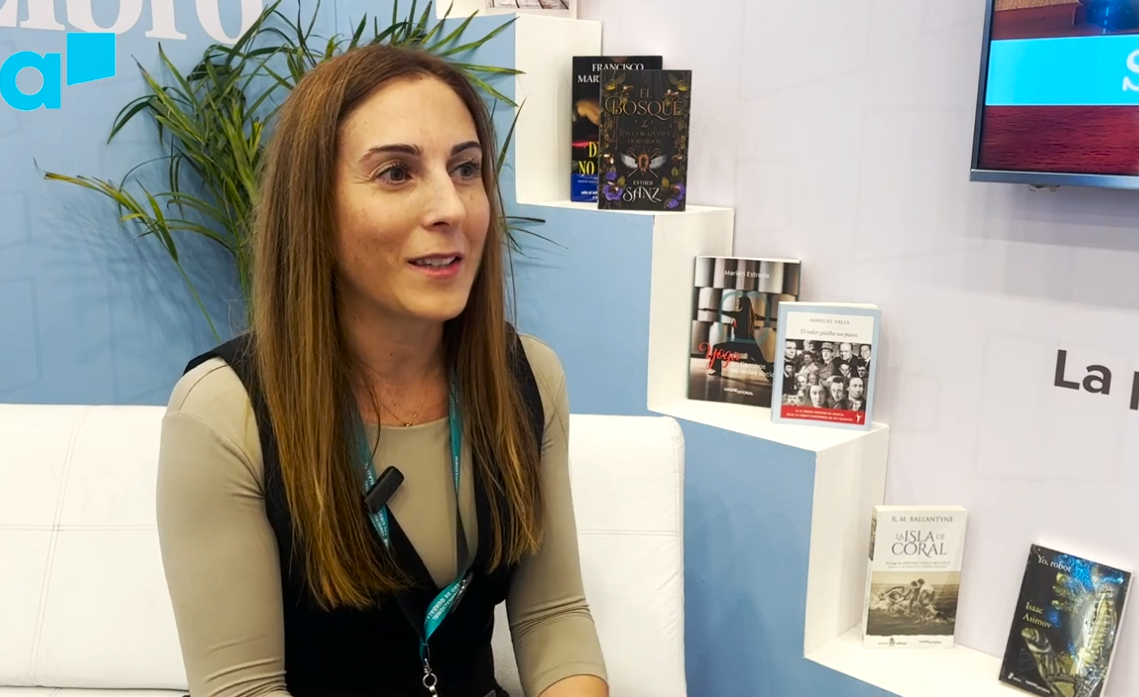 Esther Sanz recomienda novelas románticas juveniles