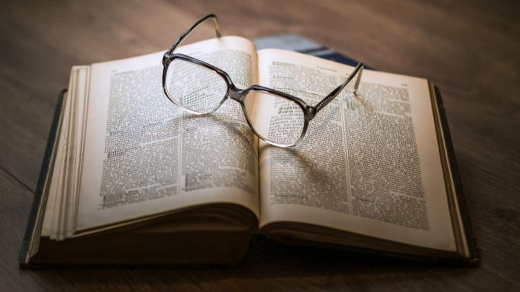 Infancia, geopolítica y apocalipsis: libros recomendados de 'Laberinto'