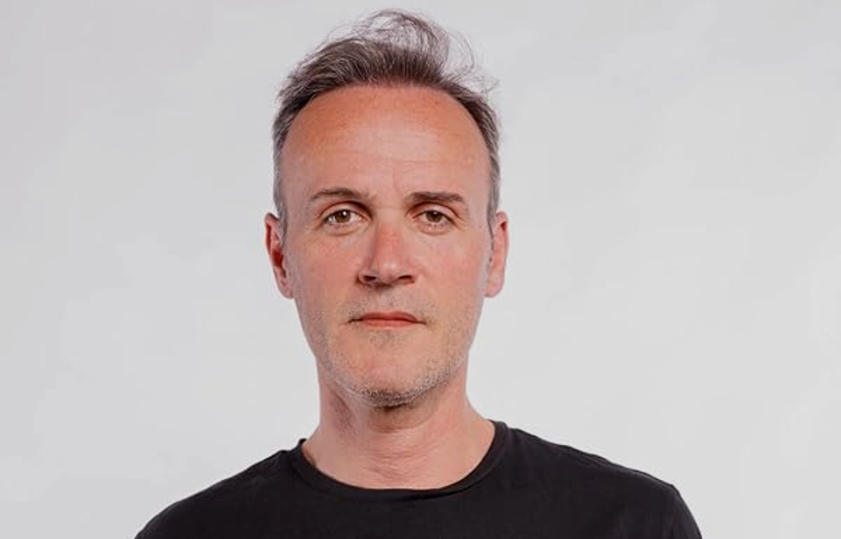 Libros espeluznantes y sensoriales, por Luis Amavisca. Foto: cortesía del autor