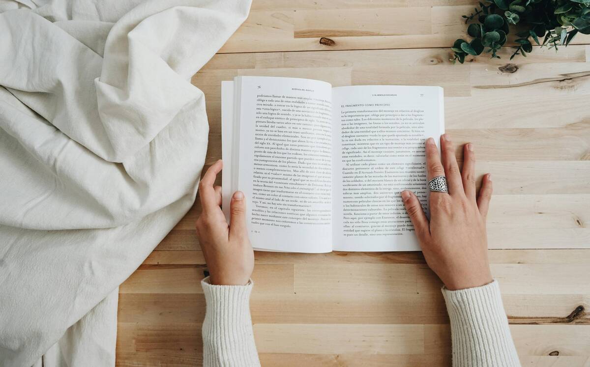 Plantas, política y funerales: libros recomendados de 'Laberinto'