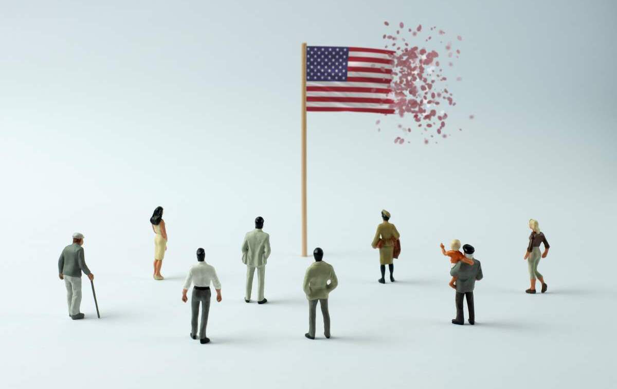 Libros y migración: el mundo que Trump se niega a ver