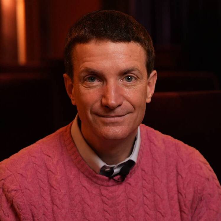 Brujas, adolescentes y el terror de lo real: los libros detrás del éxito de Grady Hendrix