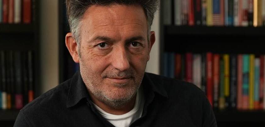 Mikel Santiago (foto: Librotea)