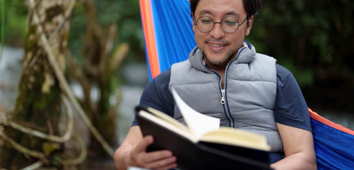 Vacaciones con un libro: un viaje desde el crimen hasta la sanación interior. Foto: Getty