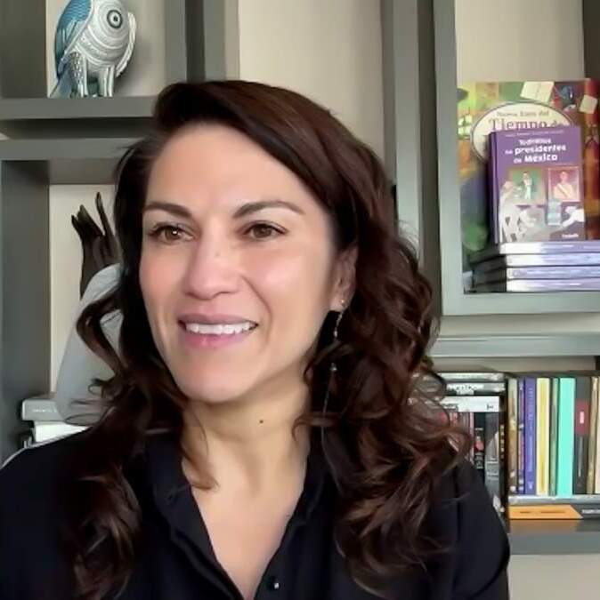 Jimena Ramírez recomienda libros que desempolvan la historia