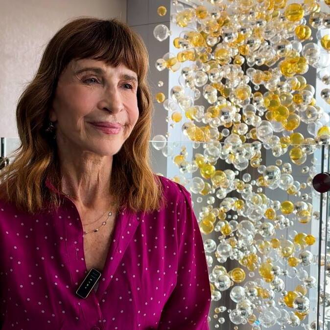 Carla Guelfenbein y los libros que son mapas del azar