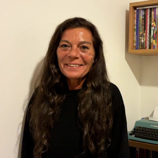 Libros que migran: Mariana Travacio y la geografía de lo quebrado