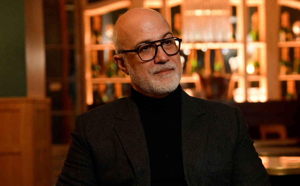 Óscar Becerra, director de La Fábrica (foto: Librotea)