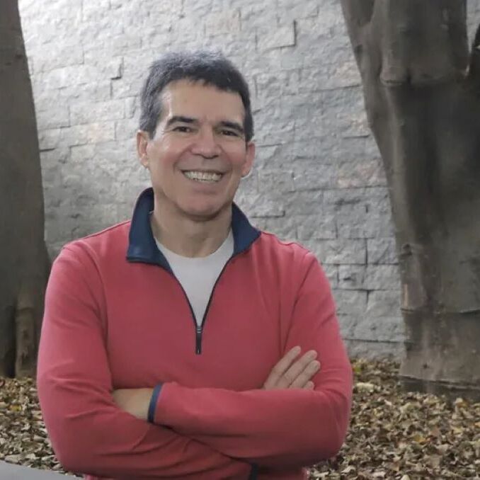 Edmundo Paz Soldán: libros sobre mutaciones y extinciones