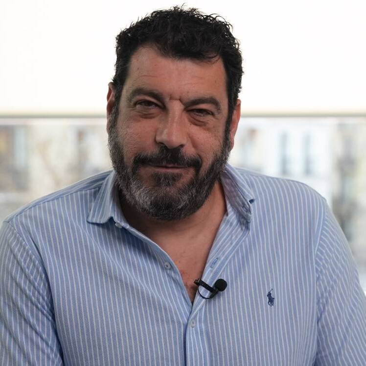 Santiago Díaz, creador de Jotadé: novela negra, thriller y libros para salir de la zona de confort