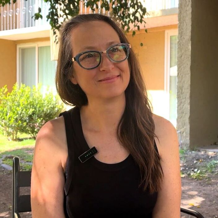 Antolina Ortiz Moore: libros que flotan entre el thriller y la historia. Foto: Verónica Maza