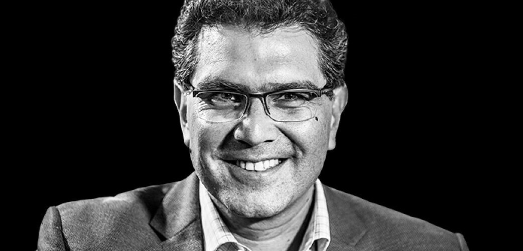 Armando Ríos Piter recomienda libros para salir de la Matrix. Imagen: cortesía