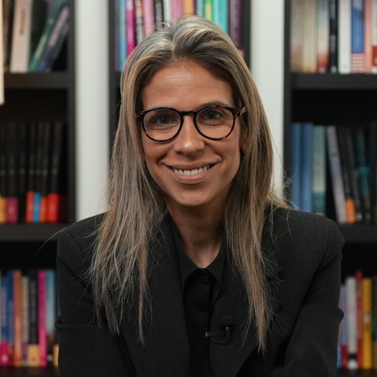 Karina Sainz Borgo: libros sobre familias opresivas y el peso de la tradición