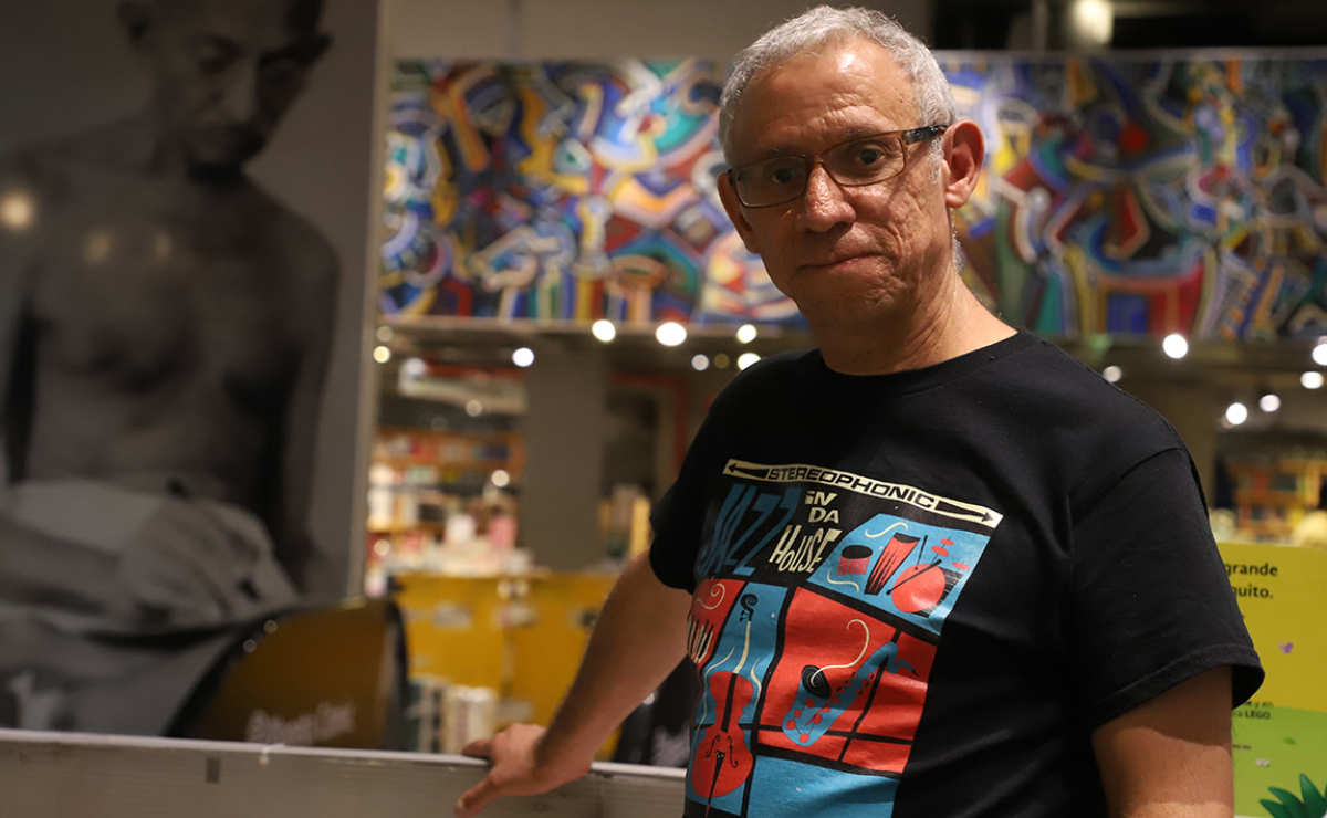 Libros y obsesión: Antonio Malpica imagina la novela perfecta. Foto: Jesús Quintanar