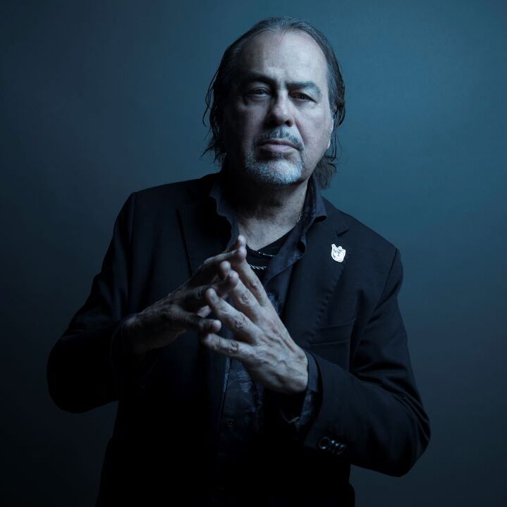 Los libros que José Manuel Aguilera convirtió en canciones. Foto: cortesía