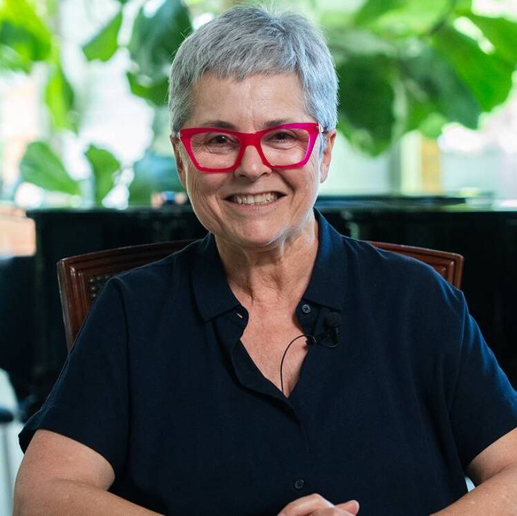 Eva Orúe, directora de la Feria del Libro de Madrid, y la reivindicación del humor en los libros