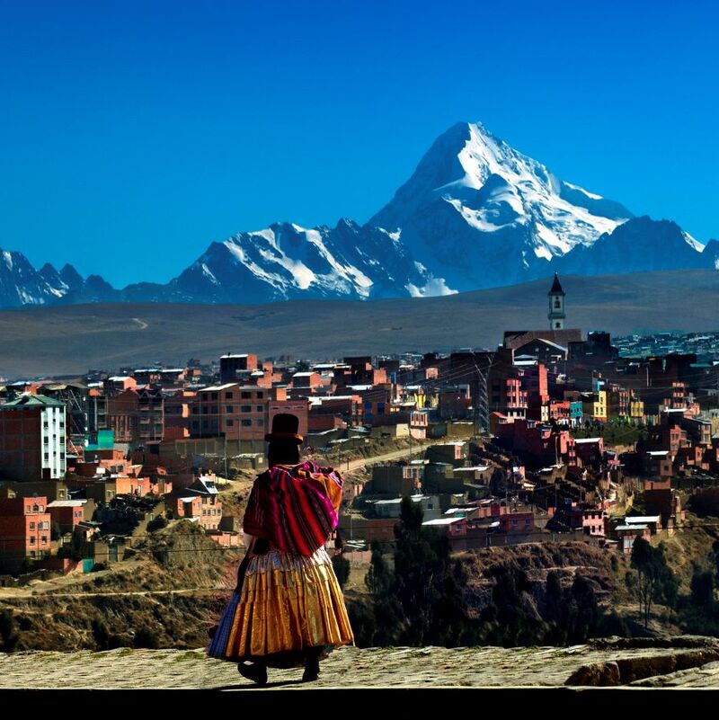 Bolivia en llamas: 8 libros clave para entender la realidad y el alma de un país