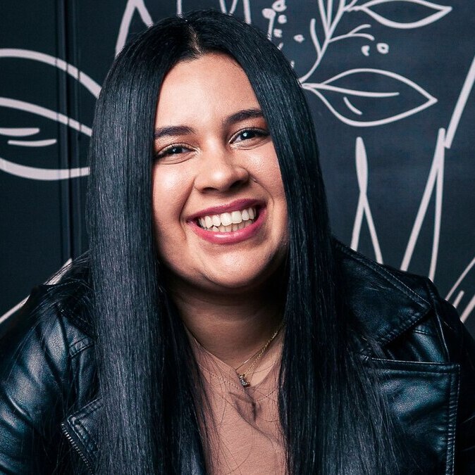 Karine Bernal Lobo y los libros que cambian las reglas de la fantasía