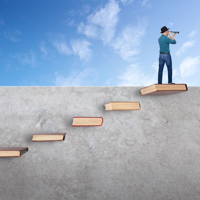 Los libros de desarrollo personal y negocios que debes leer. Foto: Getty