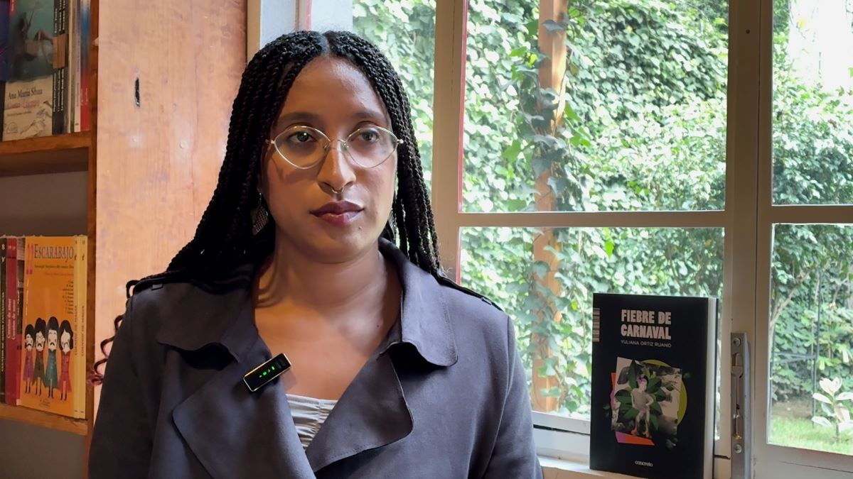 Yuliana Ortiz Ruano y su novela para entender la memoria ecuatoriana. Foto: Verónica Maza